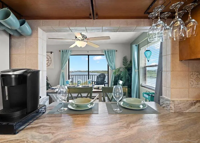 508 Bayshores Yacht Tennis Club Holiday home *