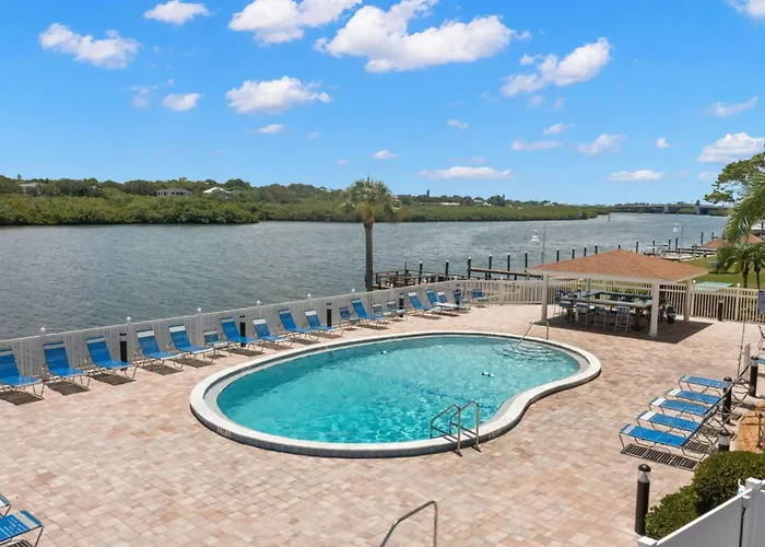 508 Bayshores Yacht Tennis Club Holiday home