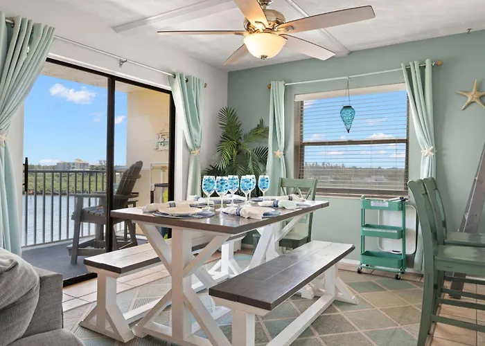 508 Bayshores Yacht Tennis Club * Clearwater Beach