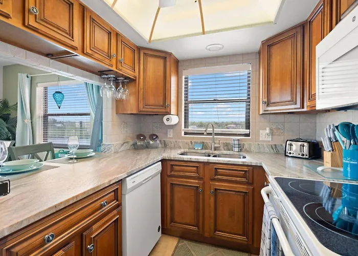 508 Bayshores Yacht Tennis Club Holiday home